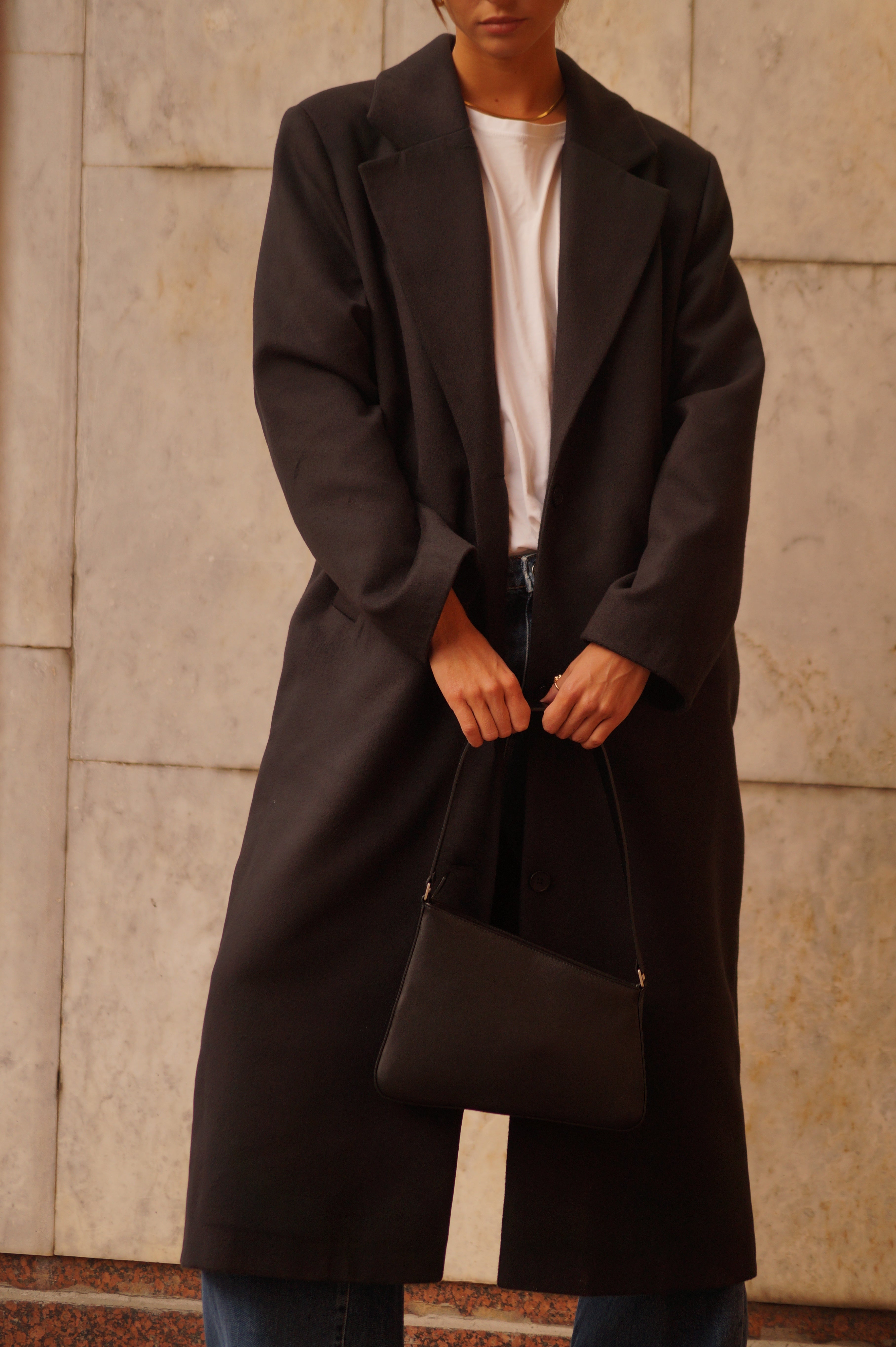 Пальто класичне чорне